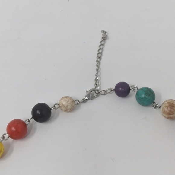Colorful bright silvertone bead rainbow necklace l - Picture 4 of 4